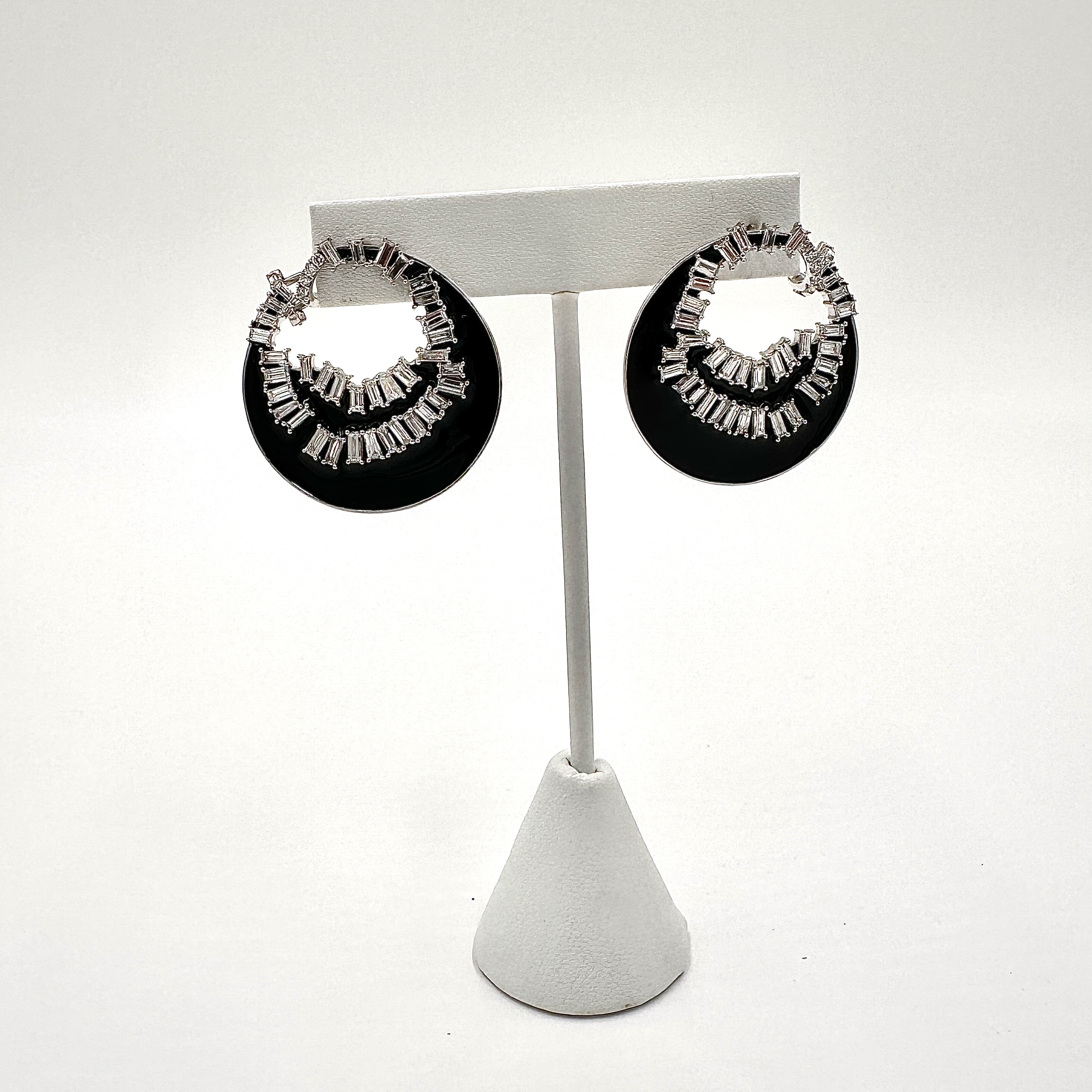 Image of 18 Karat White 4.87ct Baguette Sawtooth Circular Diamond and Black Enamel Earrings. by Marcia McDonough