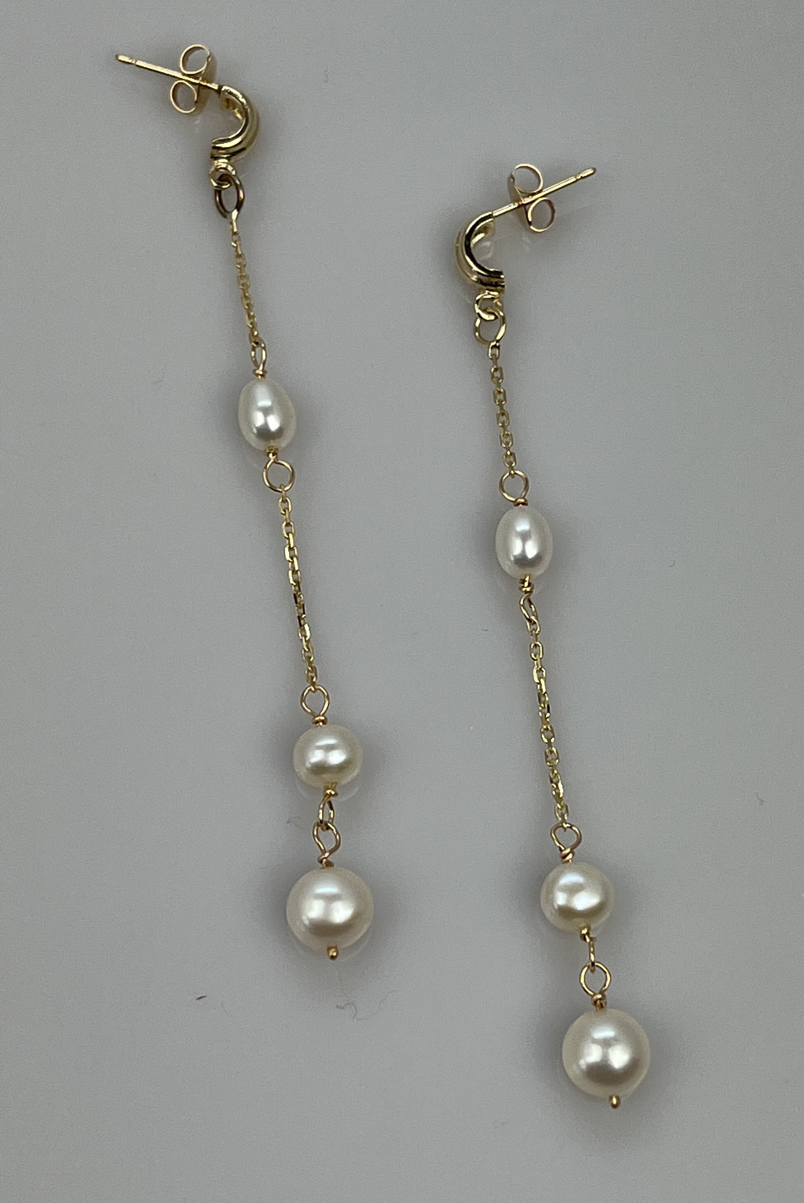 14kt Yellow Gold Freshwater Pearl Earrings