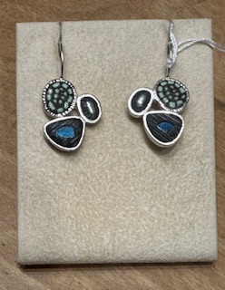 Image of 4 Dot ML, w, Green, Blue, pearl earrings by  