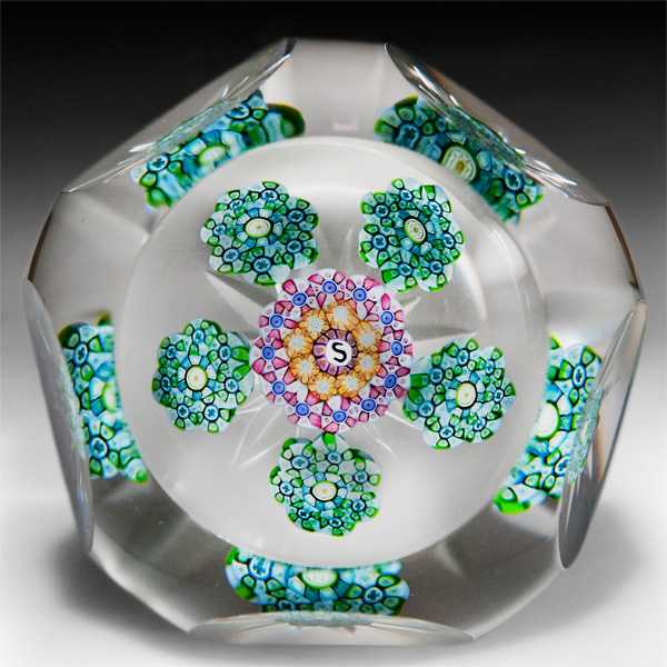 Perthshire Paperweights :: LH Selman Glass Paperweights