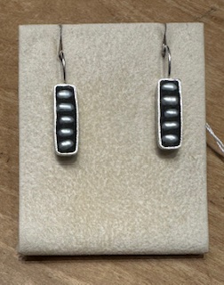 Image of Sm rect earrings, all pearl by Debra Abrams