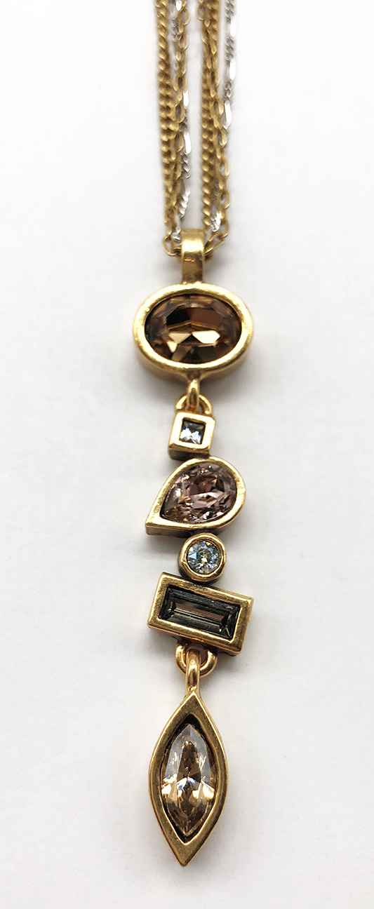 Image 1 for Chain Rules in Gold, Champagne Chain Rules in Gold, Champagne