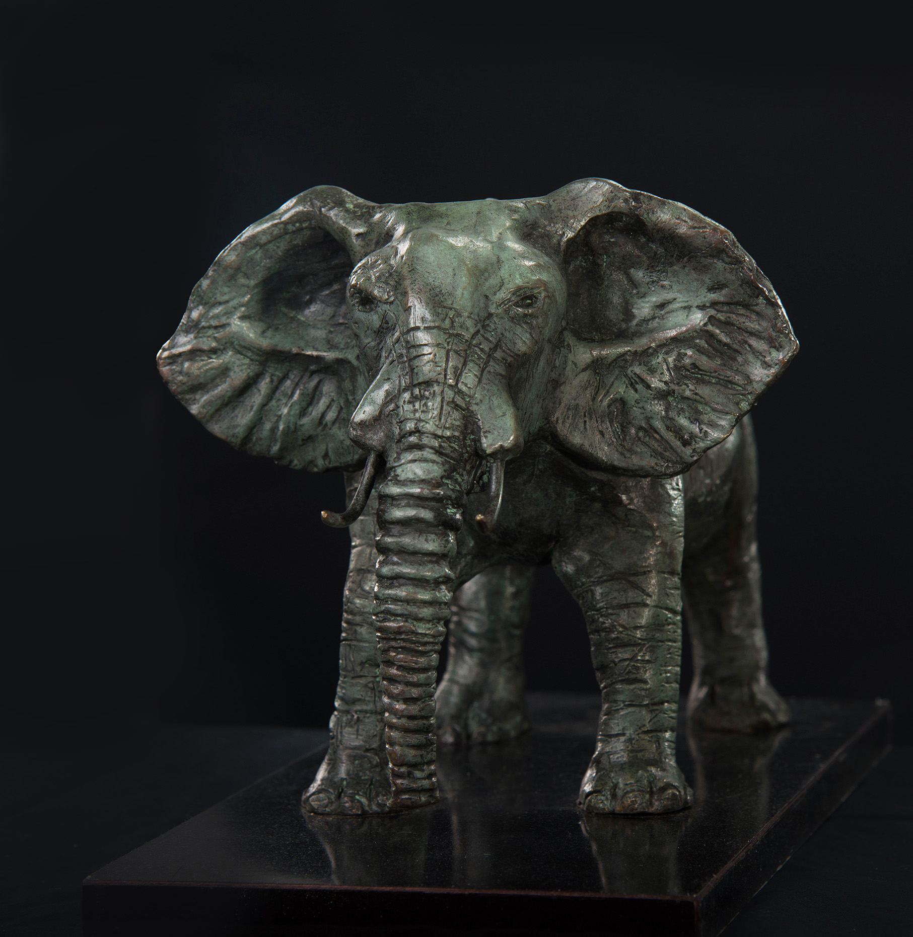 Sculpting an Elephant, part 1: Armature! 