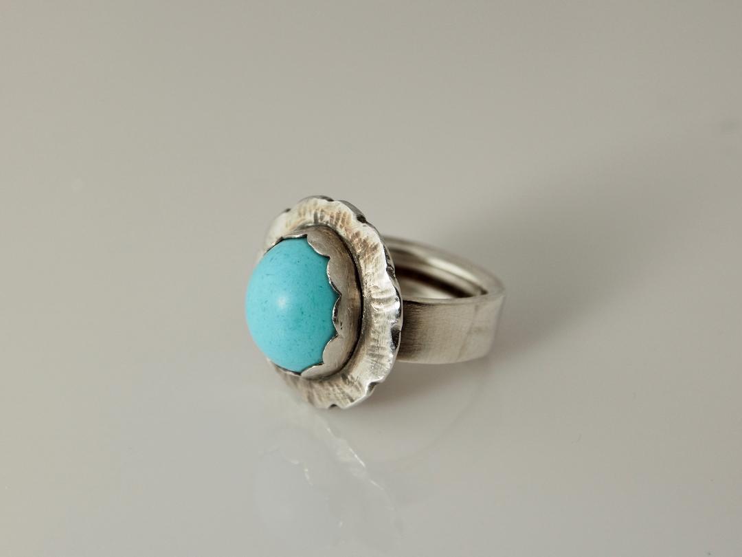 Turquoise Ring in Sterling Silver (size 7-7.5)