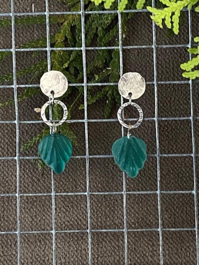 Image of Circle Stick SS Leaf Earrings by Michelle Zjala Winter