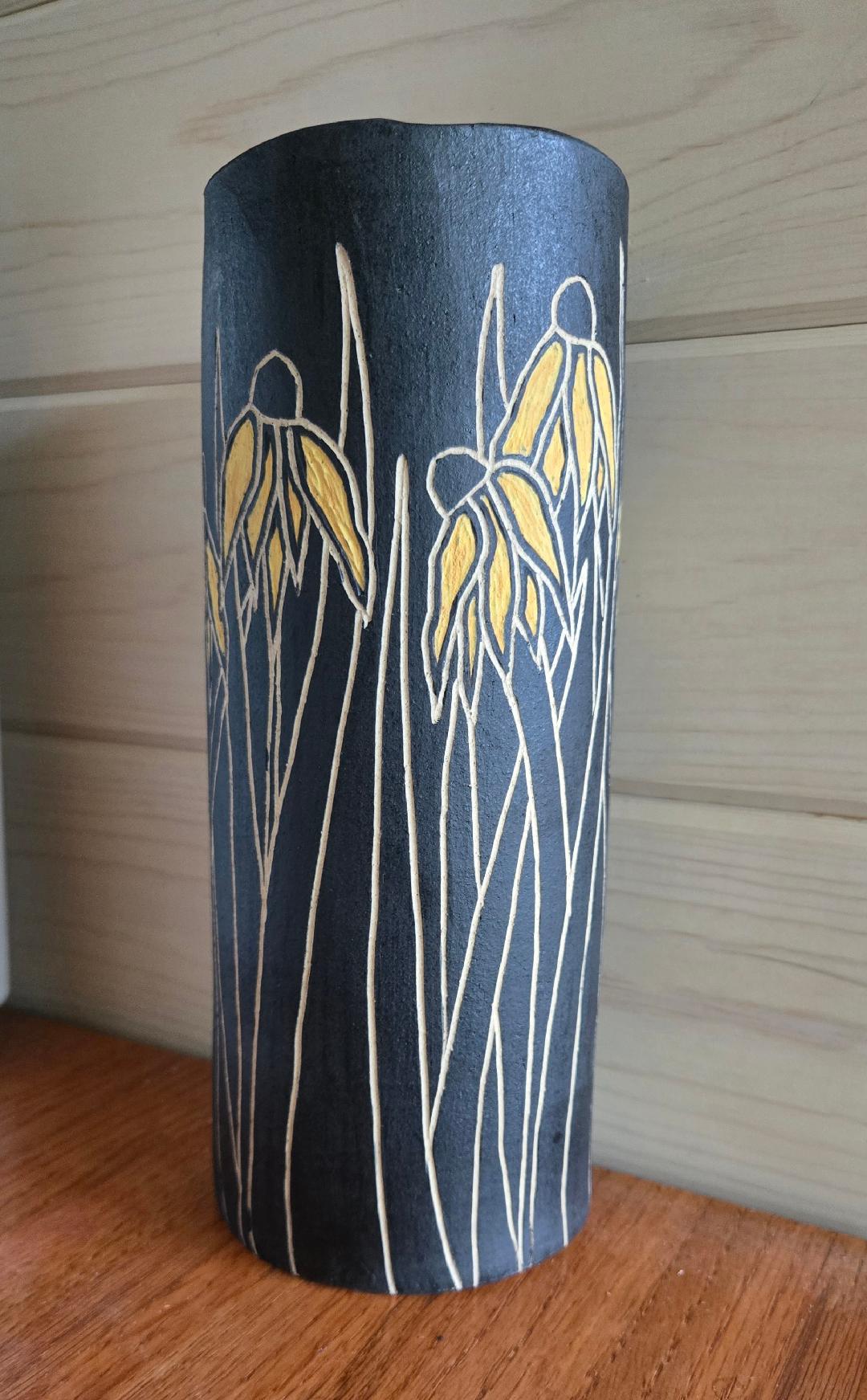 Image of Blackeyed Susan Vase by Thomas Skupniewitz