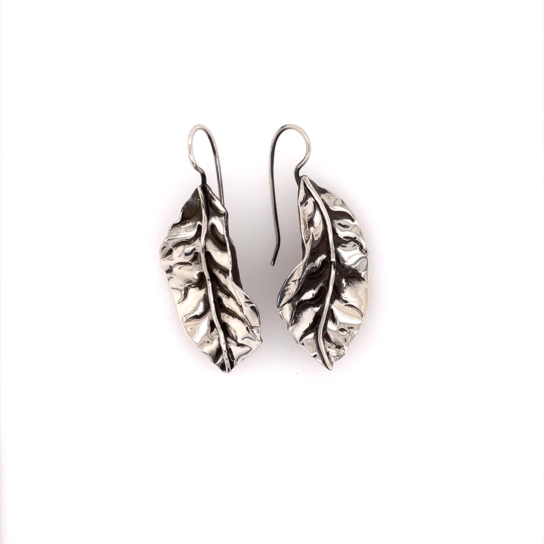 Anemone Leaf Earrings, Silver