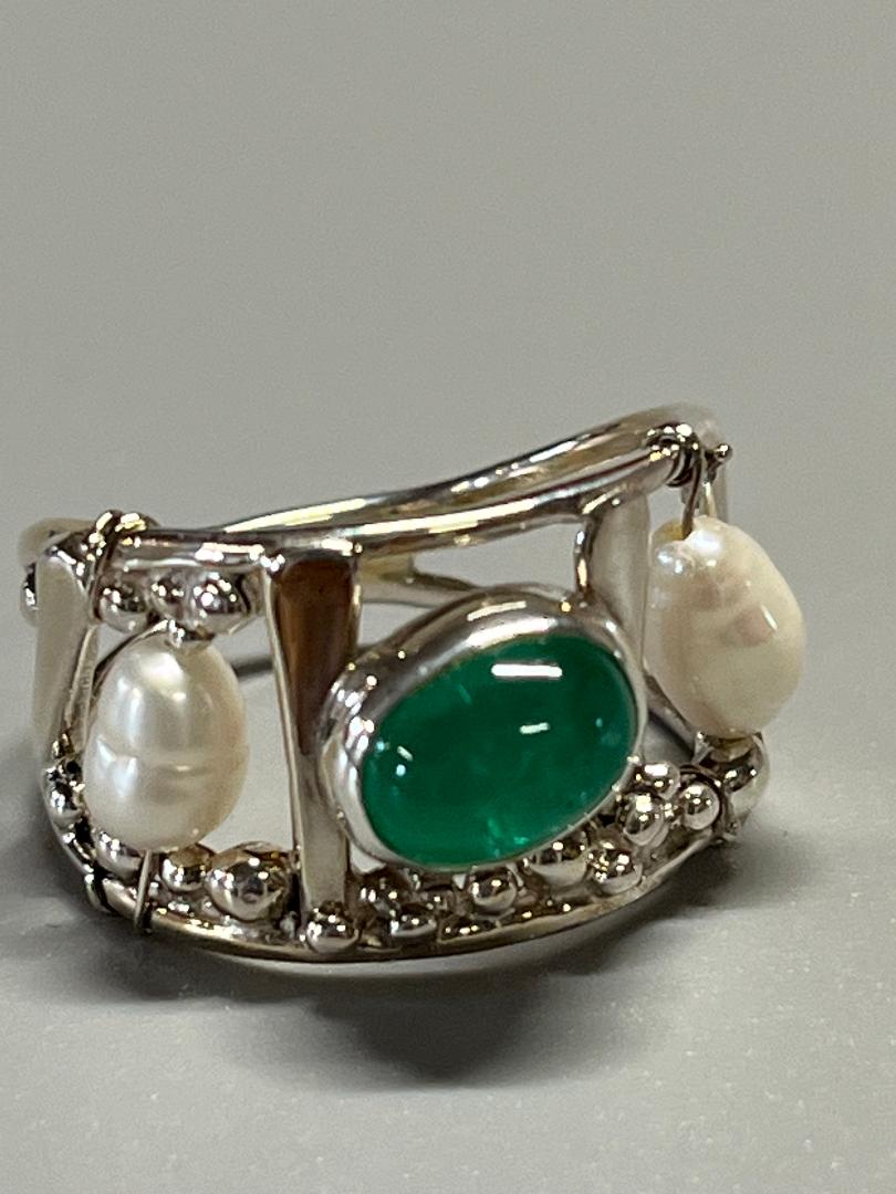 Emerald Pearl Ring, Sterling Silver, 14kt White Gold, Emerald Cab, Two Freshwater Pearls, Size 9
