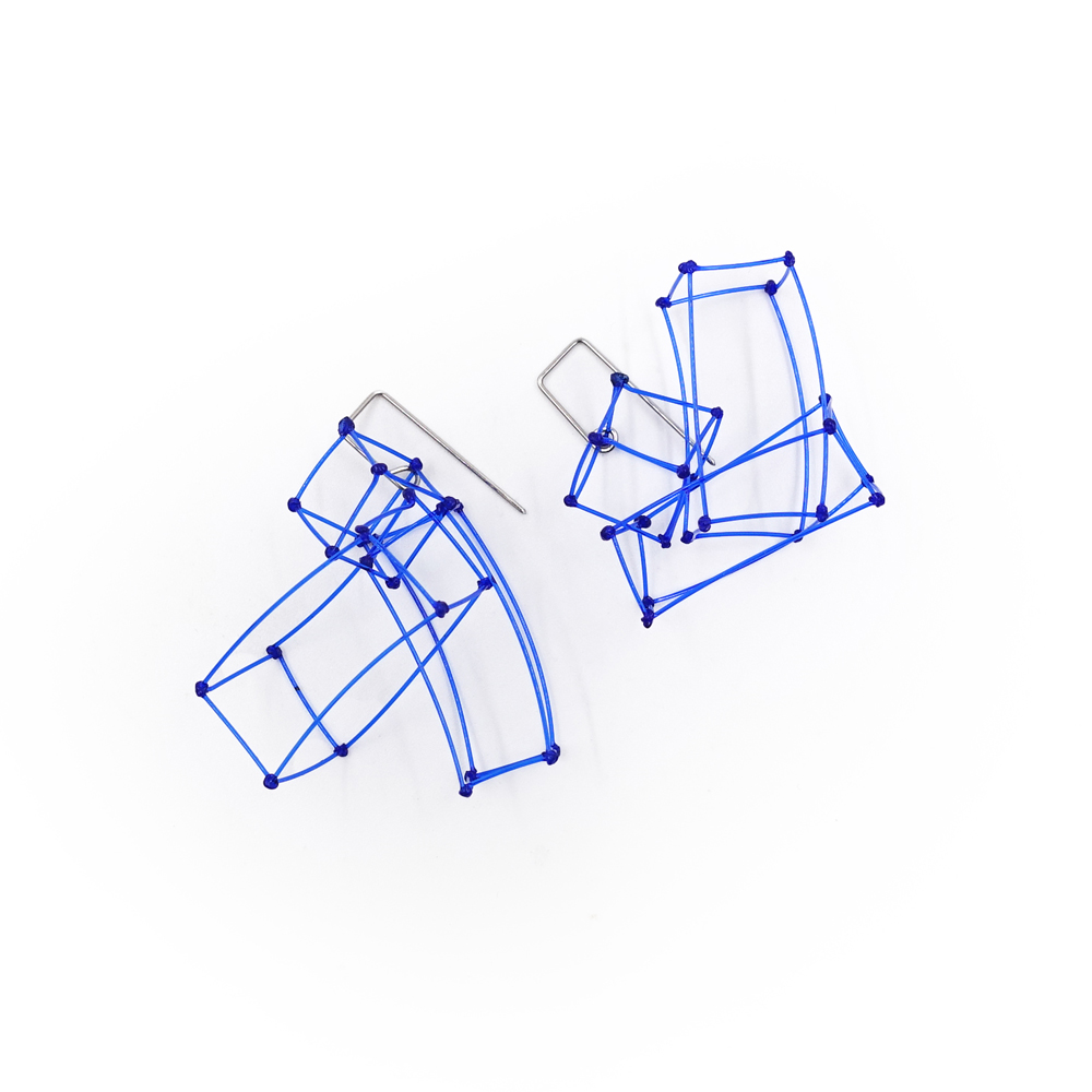 Ear Pendant Cube - Blue by Floor Mommersteeg