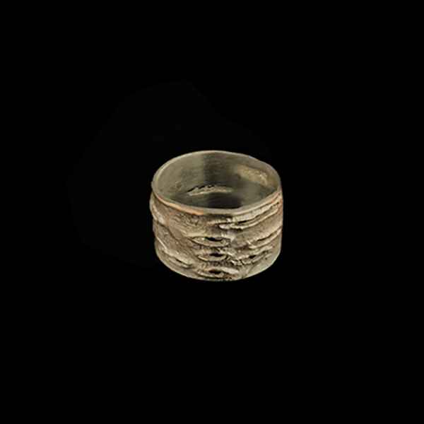 Birch Bark Medium Ring - Size 8