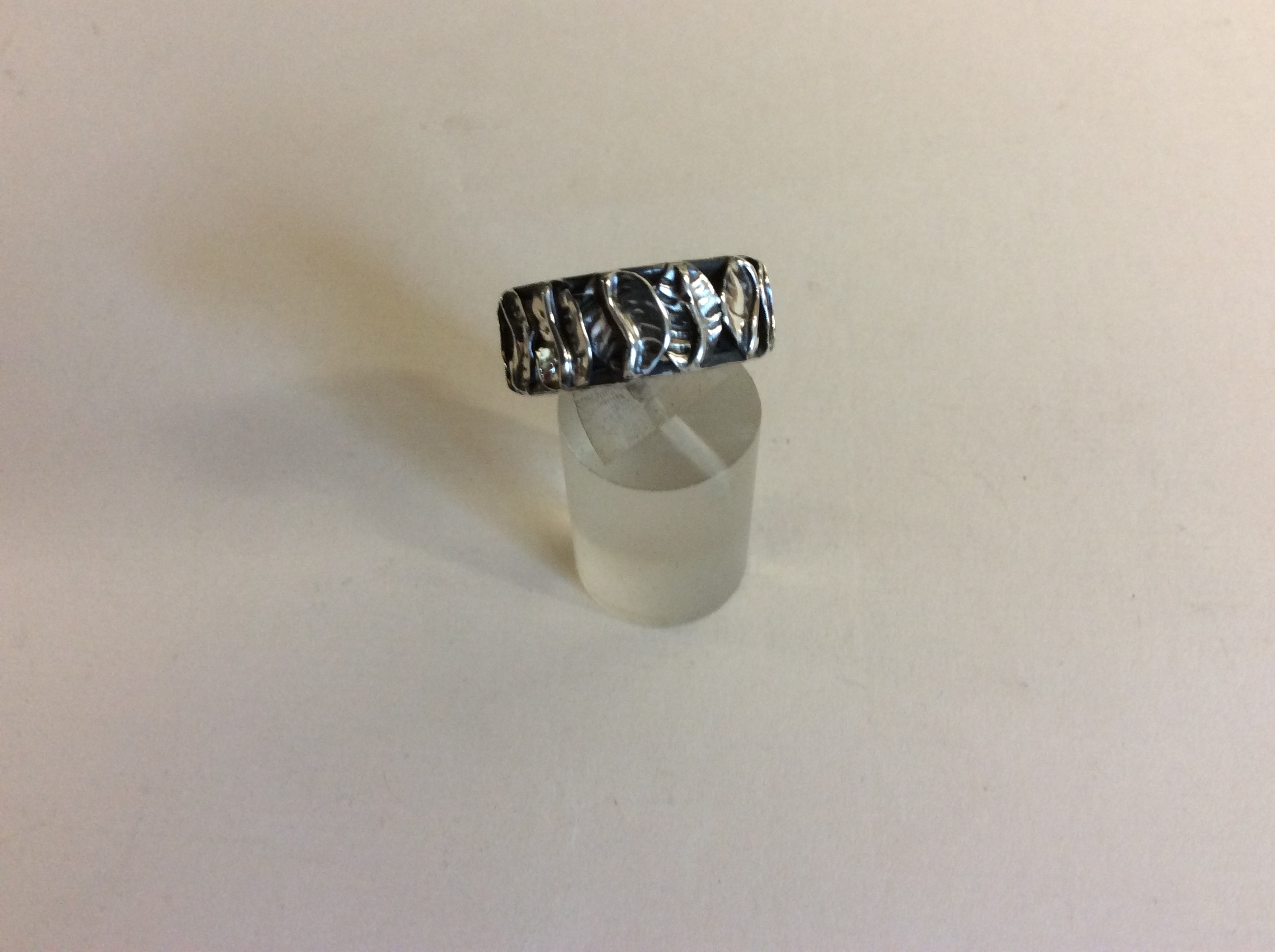 Leaf Band Ring, Silver