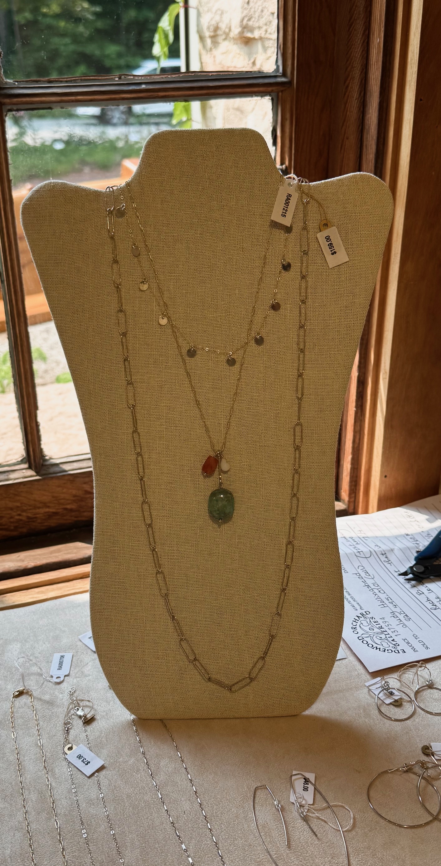 Image of 32