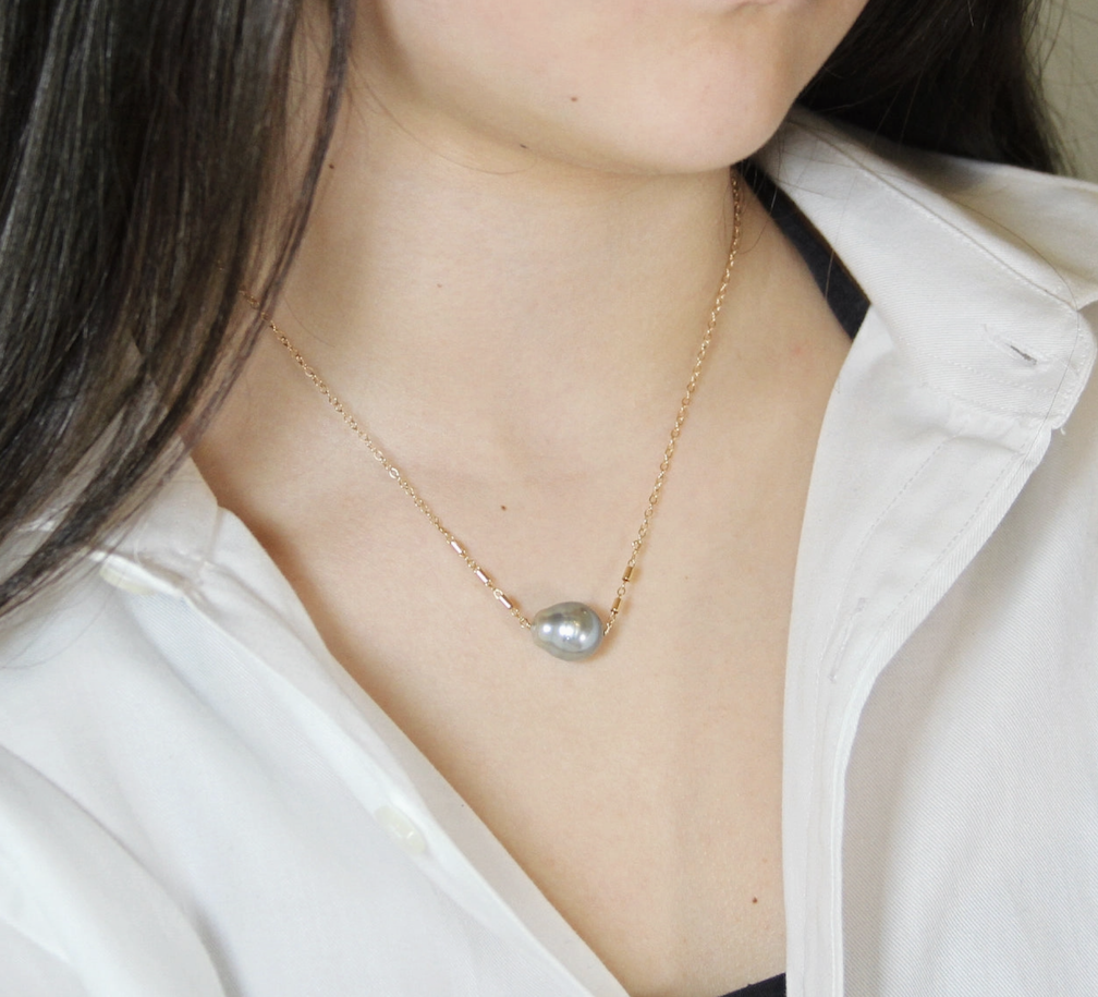 Image of Horizontal Pearl Necklace, Grey Baroque Pearl by Mabel Chong