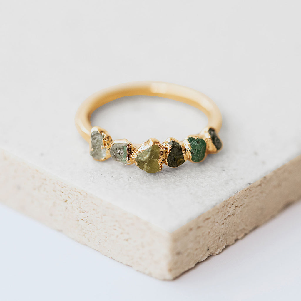 Green Ombre Ring Size 9 Gold