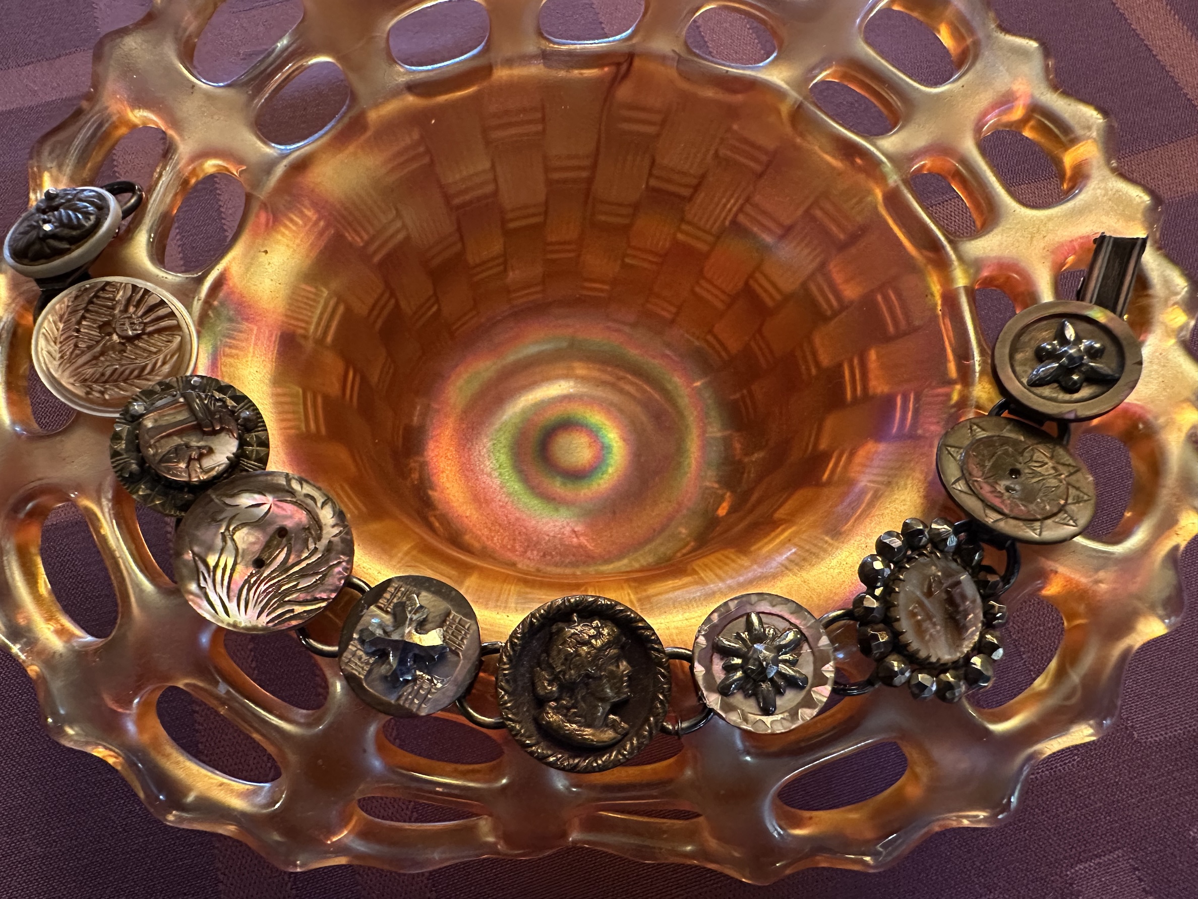 Image of Highlands Lass by Heidi Ling