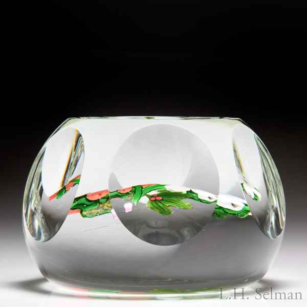 Perthshire Paperweights (1984) "Christmas Bouquet" faceted paperweight