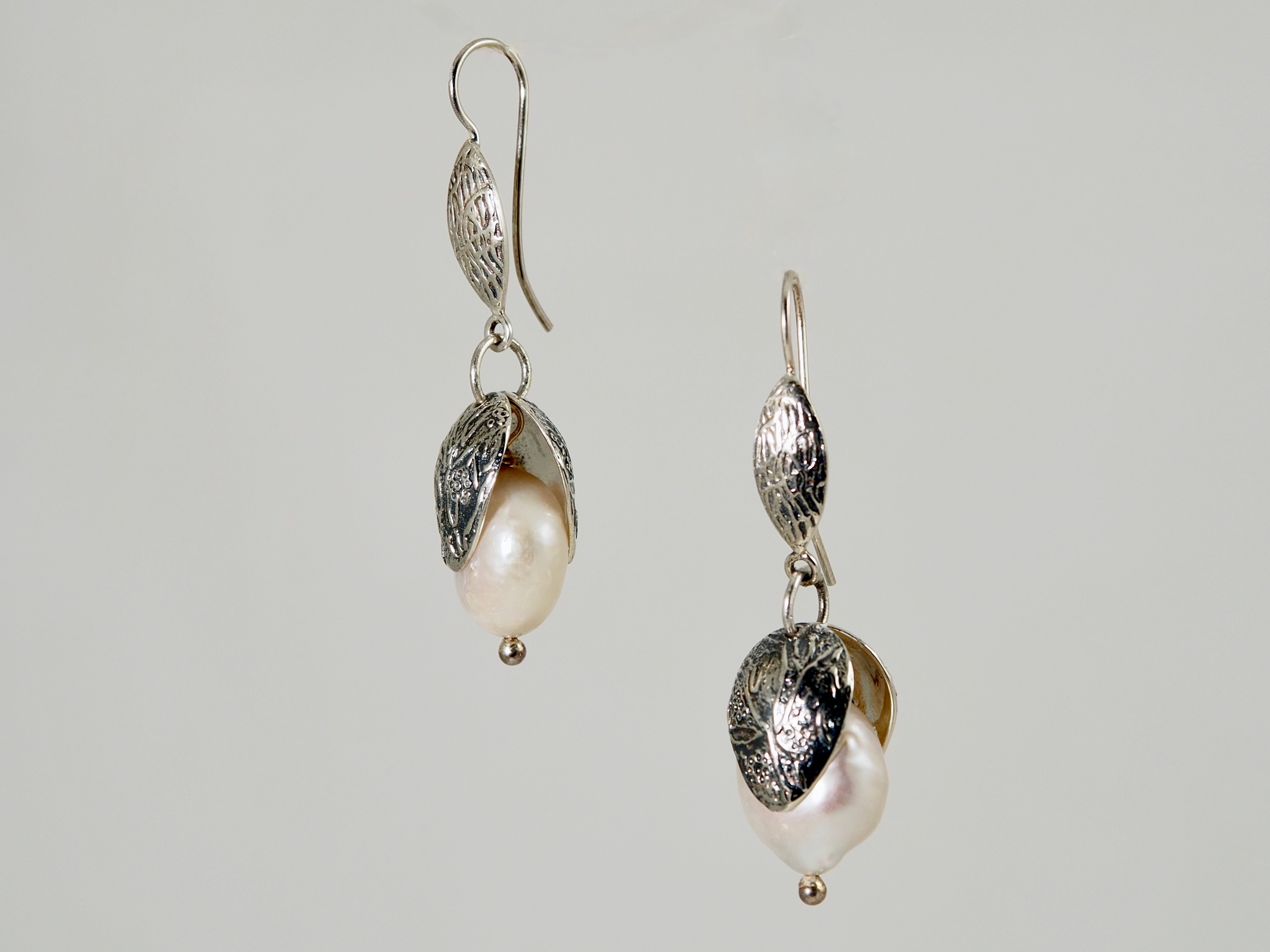 Image of The Pearl Got Out by Barbara Rand