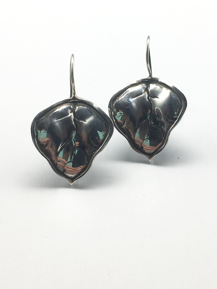 Medium Silver Aspen Wire Earrings