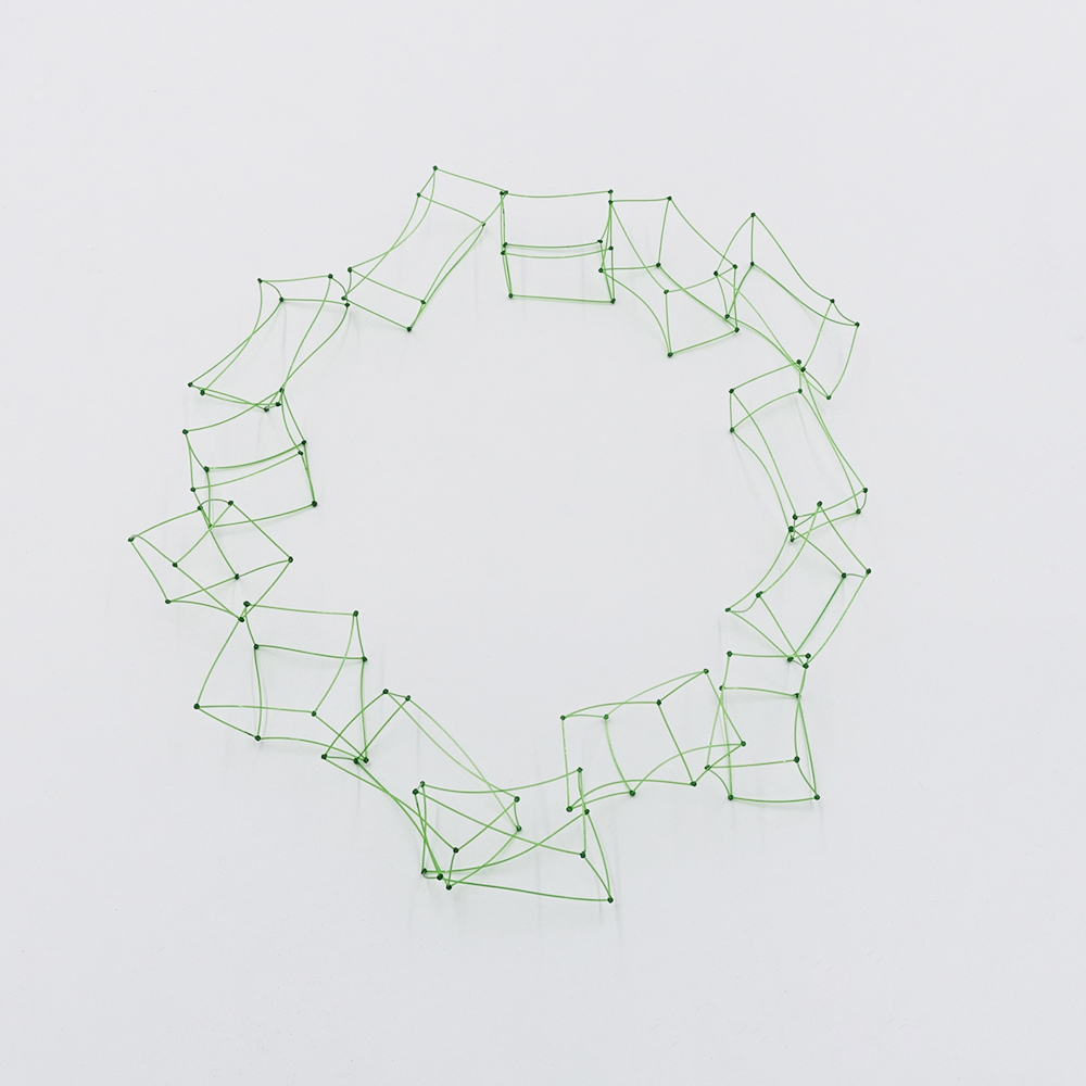 Cube Necklace_Green by Floor Mommersteeg