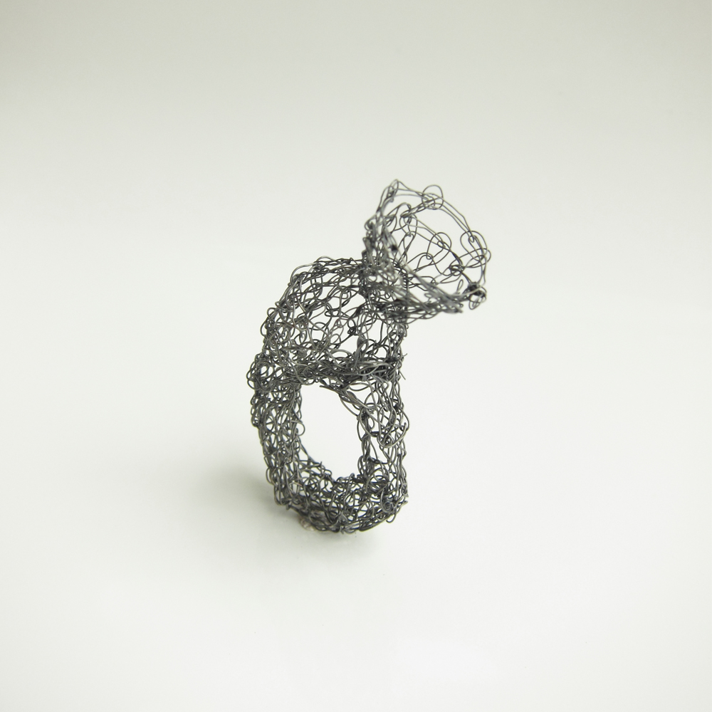 Wire Ring 01 by Rudee Tancharoen