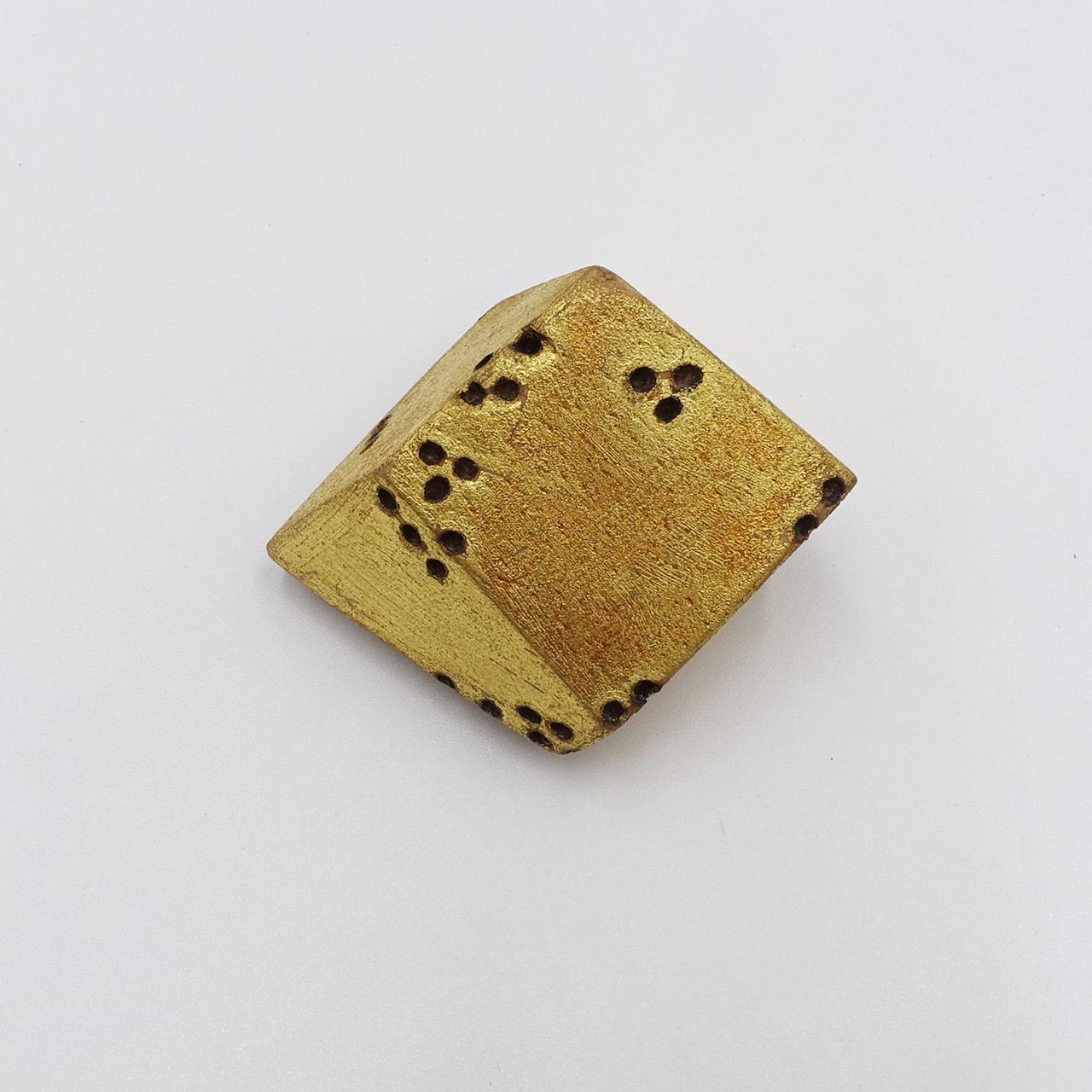 Golden Cube by Beppe Kessler