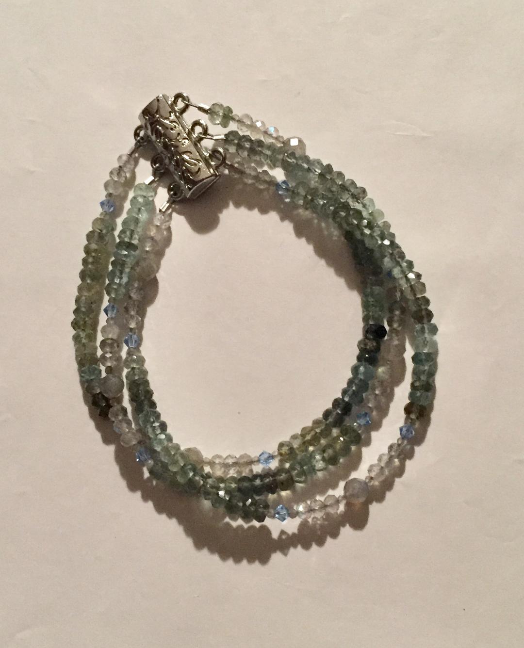 Bracelet Moss Aquamarine, Labradorite and Swarorski Crystals with Magnetic Clasp