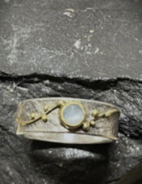 Image of Vine Ring, Size 7 by Regina Imbsweiler