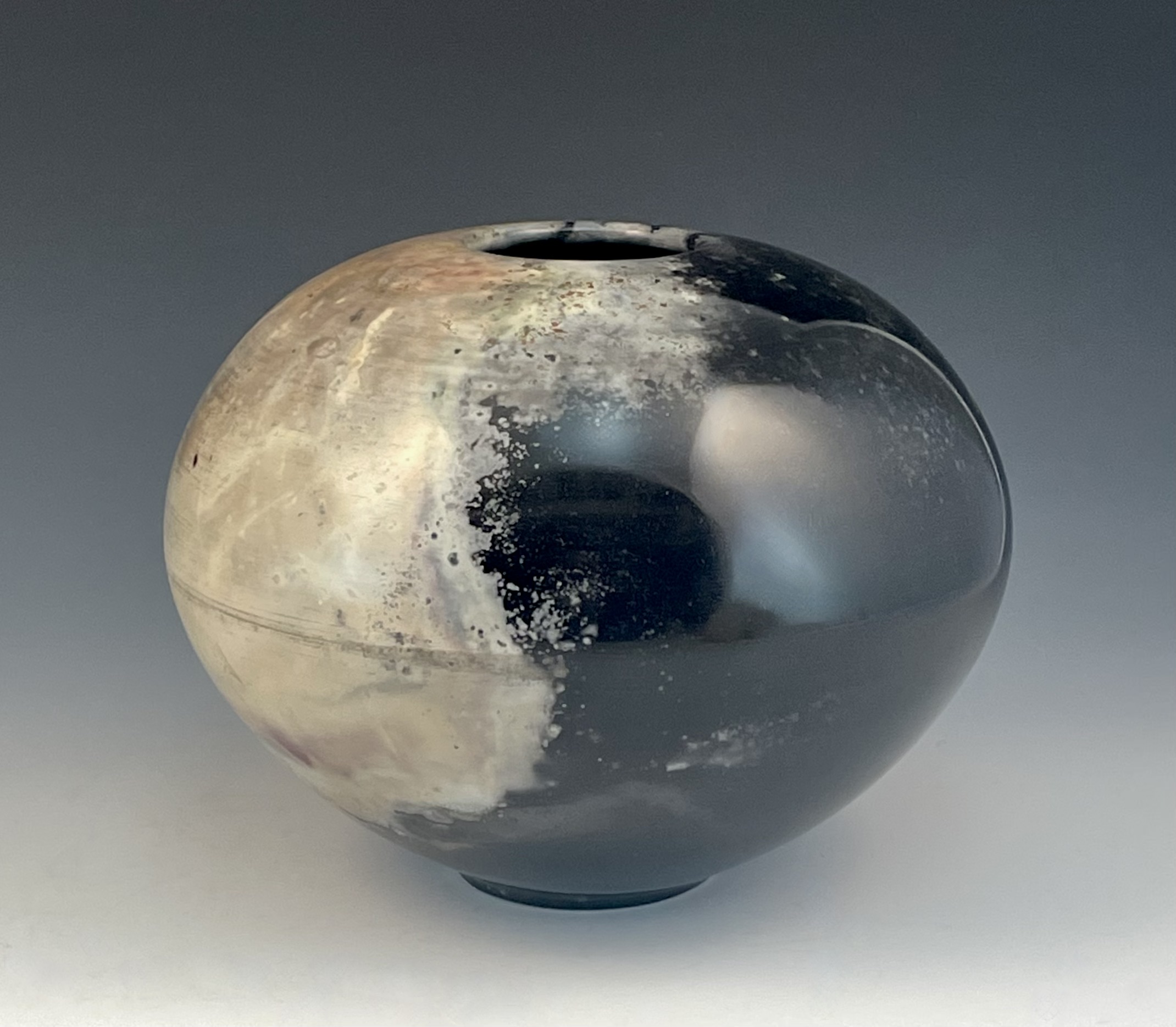 Image of Jar Form 2 by Alex Mandli